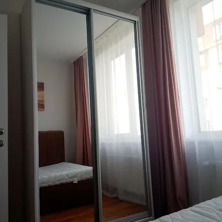 Квартира У Моря. Золотая Эра. Крыжановка Apartment