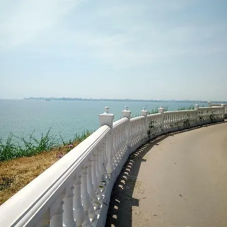 Квартира У Моря. Золотая Эра. Крыжановка Apartment Odesa